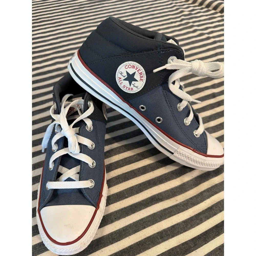 Converse Chuck Taylor All Star Axel Mid Navy Sneakers A10747F Kids 5.5‎
